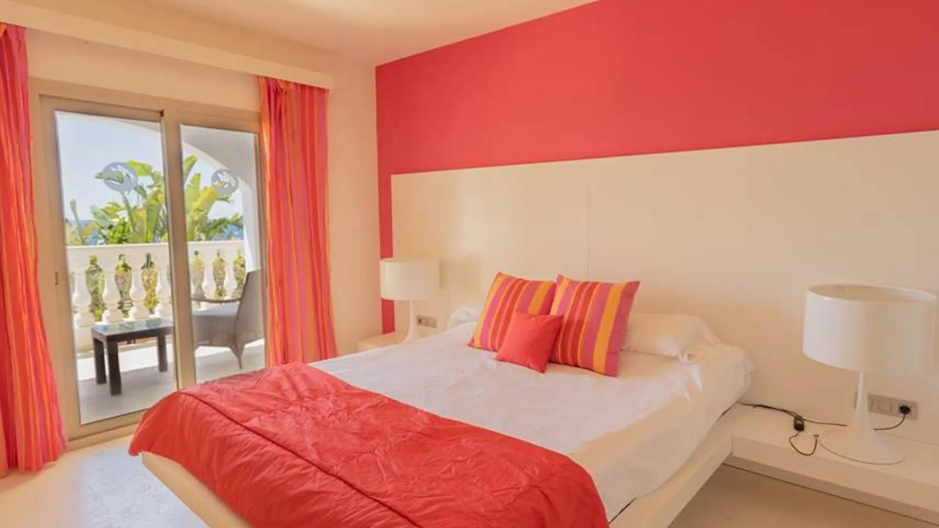 Wonderful Menorca Villa 6 Bedrooms Villa Increible Great Pool And Terrace Area With Stunning Sea Views 苏昂博 西班牙